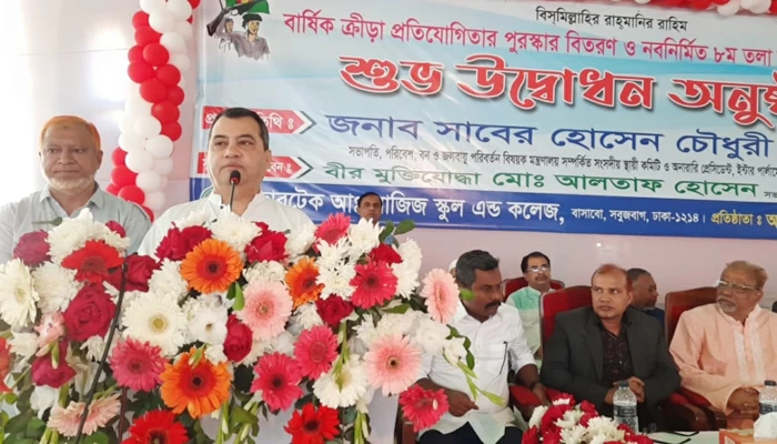 করোনা প্রতিহত করে দৃষ্টান্ত স্থাপন করতে চাই