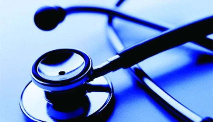 নেপথ্যে মানহীন পিপিই ও মাস্ক