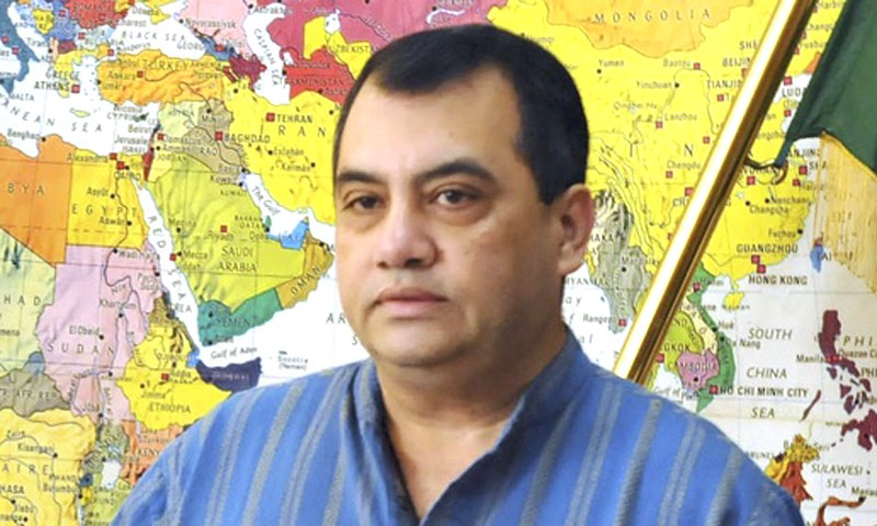 বিড়ি-সিগারেট নিষিদ্ধের দাবি এমপি সাবের হোসেন চৌধুরীর