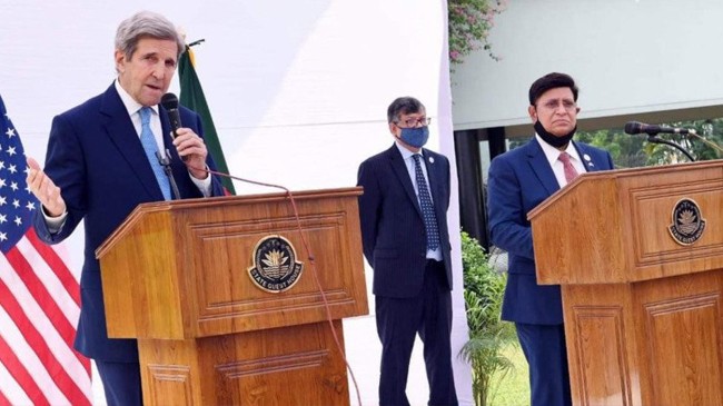 রোহিঙ্গা ইস্যুতে বাংলাদেশের উদারতার প্রশংসায় জন কেরি