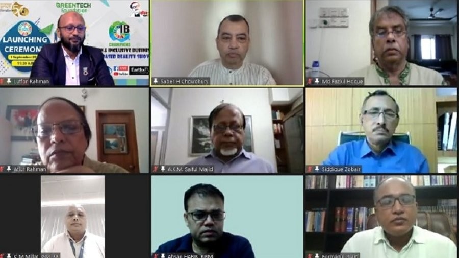 দেশের মানুষের মনের সবুজায়ন ঘটছে: আতিউর রহমান