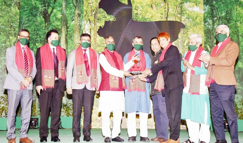 প্রকৃতি ও জীবন ফাউন্ডেশন-চ্যানেল আই প্রকৃতি সংরক্ষণ পদক-২০২০