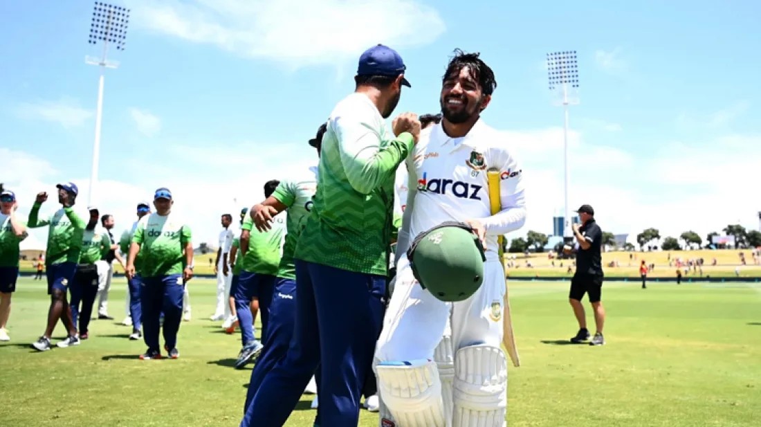 বাংলাদেশের ঐতিহাসিক জয়ে কিংবদন্তিদের প্রতিক্রিয়া