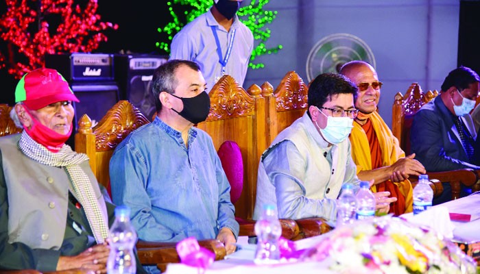 সাবের হোসেন চৌধুরী : শেখ হাসিনার নেতৃত্বে গড়তে হবে অসাম্প্রদায়িক দেশ