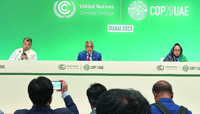 পরিবেশমন্ত্রী : নির্গমন হ্রাসের লক্ষ্যমাত্রা বাড়াতে হবে সাত গুণ